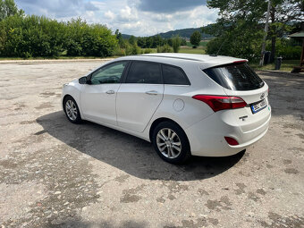 Hyundai I30 kombi 1,6GDI - 3