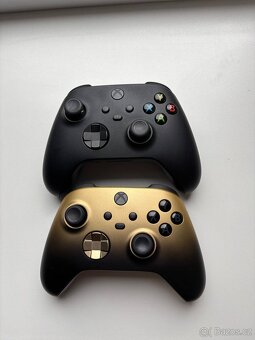 XBOX SERIES X, ZÁRUKA DO 11/25,  2 OVLADAČE, FORZA HORIZON 5 - 3