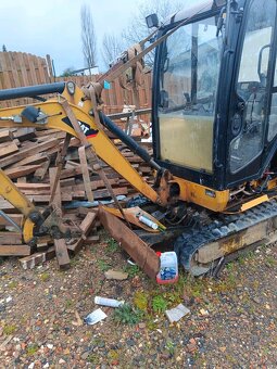 CAT 301.4 (2014) - 3