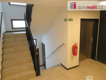 Parkovací stání 18 m2, novostavba, Praha 8 - 3