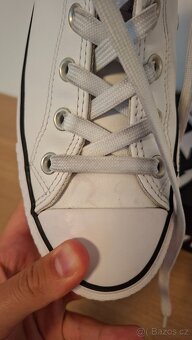 Bílé koženkové CONVERSE tenisky, vel. 39,5 - 3