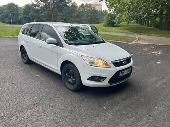 PRODÁM FORD FOCUS Mk2 po faceliftu 1.6 74kW combi - 3