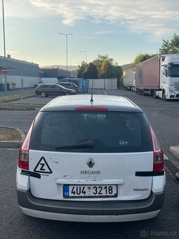 Renault megane 2 kombi 1.6. 82kw 2007 - 3