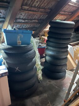 Pneumatiky SLICK - 3