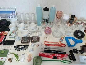 Mix do domácnosti, sklenice, brýle, hodiny, hrníčky, popelní - 3