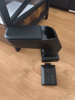 Loketka Armster 2 škoda rapid - 3