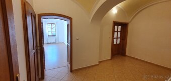 Pronájem bytu 2+1, 86 m2, v Jindřichově Hradci - 3