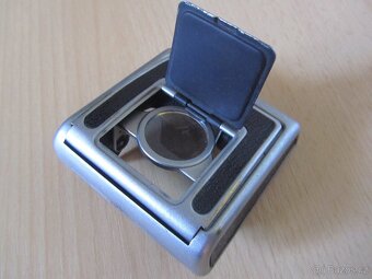 P-Six Šachta světlík hledáček bezv.stav fotokomora - 3