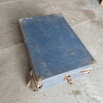 Starožitný kufříkový gramofon La Voix de son Maître - 3