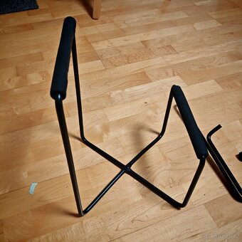 Skládací stojan na repro bedny - 3