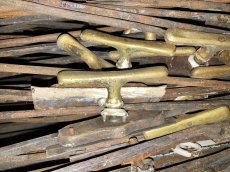 Mosazne historicke klicky do oken - 3