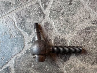 Kulový čep - asi Tatra 57 - 3