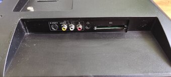 LCD televize na zeď, úhlopříčka 76 cm - 3