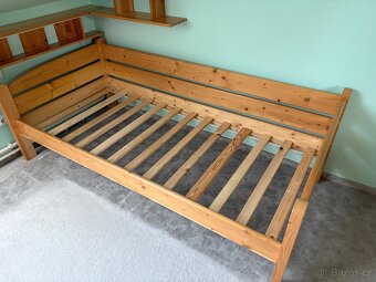 Dřevěná dětská postel - 3