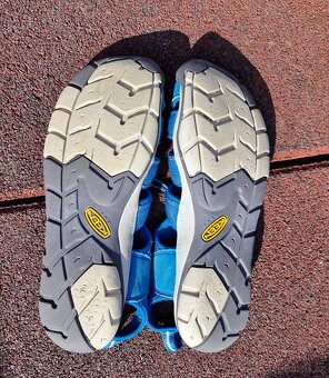 Trekové boty vel. 39,40,41 + sandály - Keen - 3