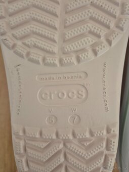 Nové Crocs vel.37-38 - 3