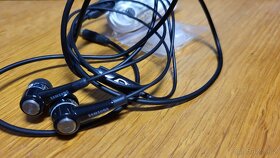 Nové Samsung Stereo HF sluchátka - 3