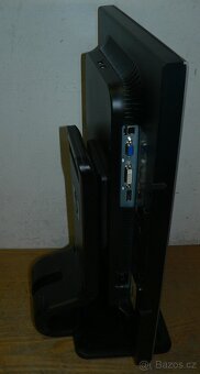 LCD monitor HP COMPAQ, 22 palců, otočný stojan - 3