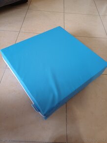 Rehabilitační kvádr sedací 40x40x10cm značky Sanitron - 3