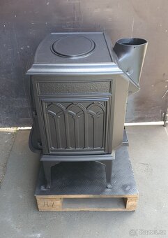 Litinová kamna Jotul F 5000 CB černý lak - 3