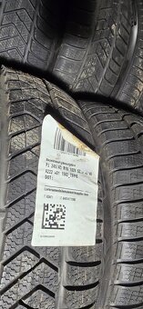 Nové zimní pneu 245/45/19 Pirelli Sottozero 3 - 3