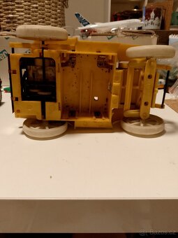 Plechové retro auto - 3