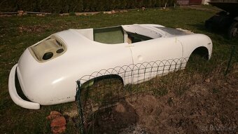 Karoserie a rám Porsche 356B - 3