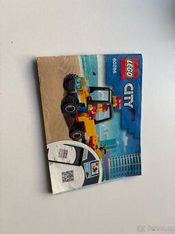 Lego city 60286 záchranná plážová ctyrkolka - 3