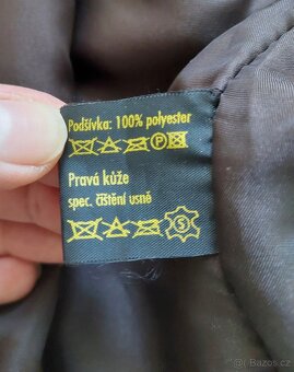 Hnědá kožená vesta. - 3
