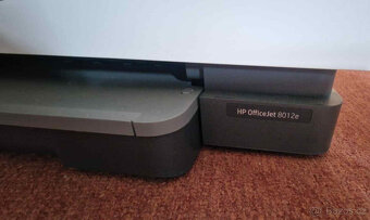 HP Officejet 8012e - 3
