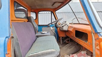 Tatra 148 - 3