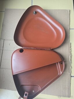 Jawa pérák - orig. díly - 3
