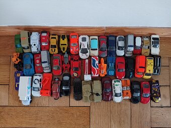 Hotwheels - 3