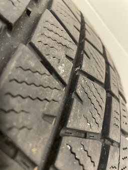 Falken Eurowinter 215/65 R16C 109/107T 4Ks zimní pneu - 3