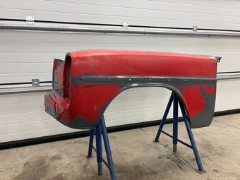 Predni blatniky w114/w115 - 3