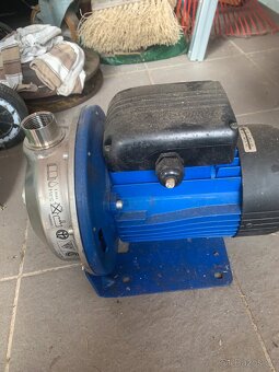 Čerpadlo Lowara - 3