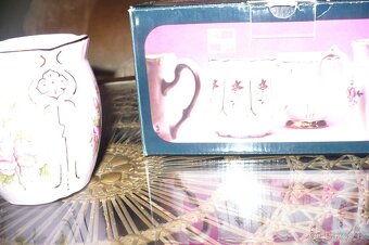 hrnečky , bucláčk, růžový porcelán - 3