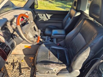 Mitsubishi Pajero 3.2 DID 3D 125 kw 2002 - 3