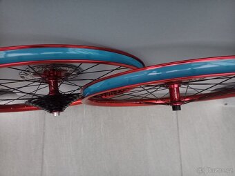 Nová zapletená kola 26" - 3