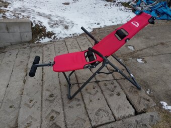 Backlounge posilovací stroj - 3