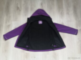 SOFTSHELLOVÁ BUNDA vel. 158-164 zn. TCM - 3