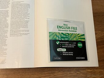 New ENGLISH FILE, Intermediate MultiPACK B - 3