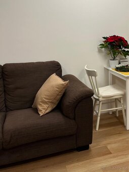 Hnědá sedačka ikea - 3