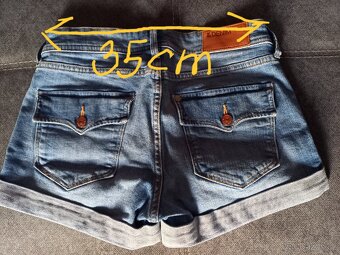 Dámské riflové kraťasy zn.H&M - 3