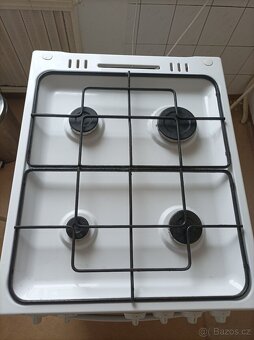 Sporák - 3