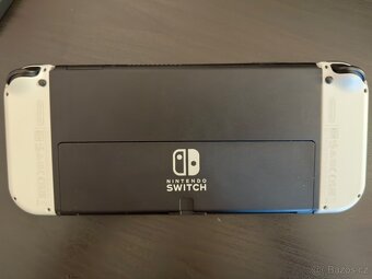 Nintendo Switch (OLED) - 3