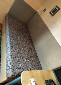 Valenda s úložným prostorem - 3