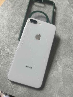 IPHONE 8+ - 3