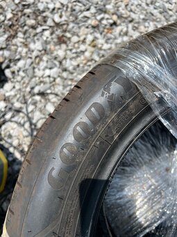 Goodyear EfficientGrip Perfomance 2 175/65 R17 - 3