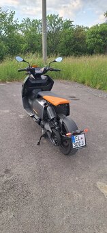 BMW CE04 - 3